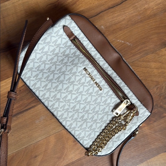 Michael Kors Beige Handbag - Picture 8 of 8